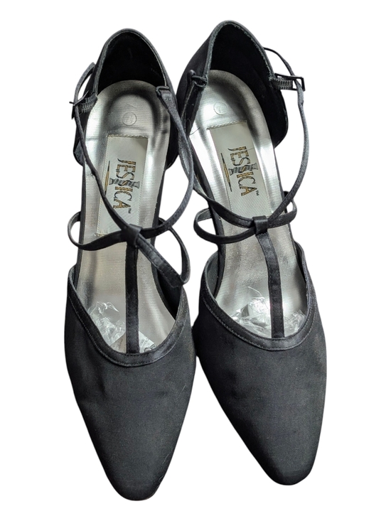 Jessica Black T-Strap Mid Heel Pumps - Picture 4 of 8